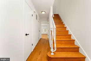 1808 Golf View Ct, Reston, VA 20190 - Photo 5