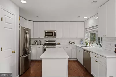 1122 Cypress Tree Place, Herndon, VA 20170 - Photo 15