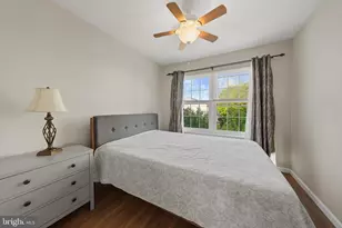 1122 Cypress Tree Pl, Herndon, VA 20170 - Photo 23