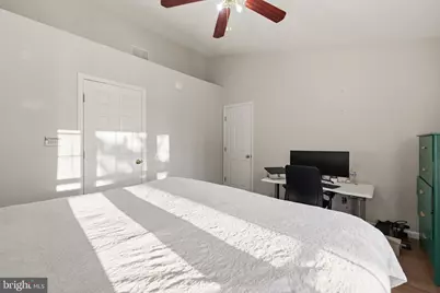 1122 Cypress Tree Place, Herndon, VA 20170 - Photo 19