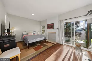 1122 Cypress Tree Pl, Herndon, VA 20170 - Photo 7