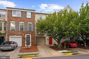 1122 Cypress Tree Pl, Herndon, VA 20170 - Photo 1