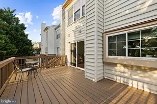 1122 Cypress Tree Pl, Herndon, VA 20170 - Photo 25