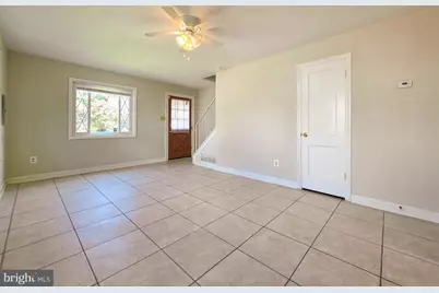 5818 Fifer Drive, Alexandria, VA 22303 - Photo 3