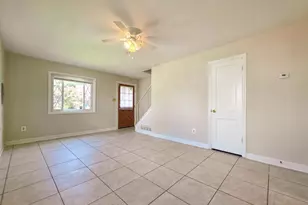 5818 Fifer Dr, Alexandria, VA 22303 - Photo 3