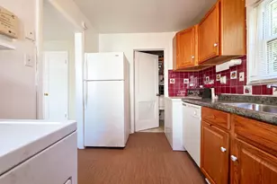 5818 Fifer Dr, Alexandria, VA 22303 - Photo 9