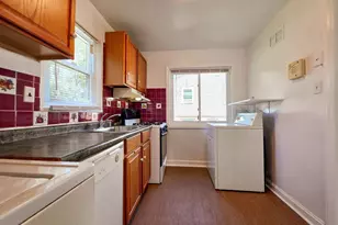 5818 Fifer Dr, Alexandria, VA 22303 - Photo 7