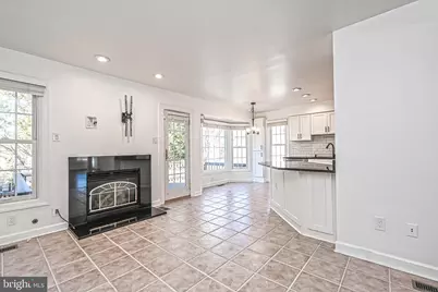 12700 Dogwood Hills Lane, Fairfax, VA 22033 - Photo 13