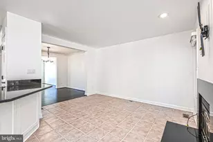 12700 Dogwood Hills Ln, Fairfax, VA 22033 - Photo 15