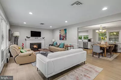 8714 Duvall Street, Fairfax, VA 22031 - Photo 5