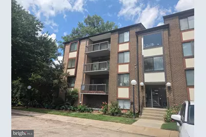 9730 Kingsbridge Drive #301, Fairfax, VA 22031 - Photo 1