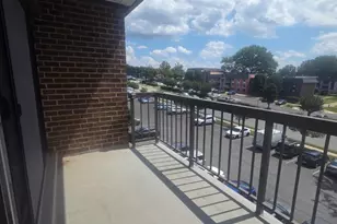 9730 Kingsbridge Dr, Fairfax, VA 22031 - Photo 13