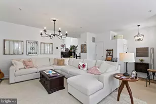 5155 Ballycastle Cir Circle, Alexandria, VA 22315 - Photo 7