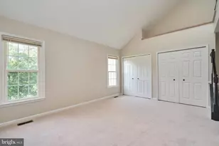 6319 Mary Todd Ct, Centreville, VA 20121 - Photo 15