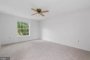 1923 Wilson Ln, McLean, VA 22102 - Photo 15