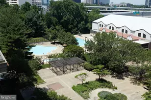 1800 Old Meadow Rd, McLean, VA 22102 - Photo 11