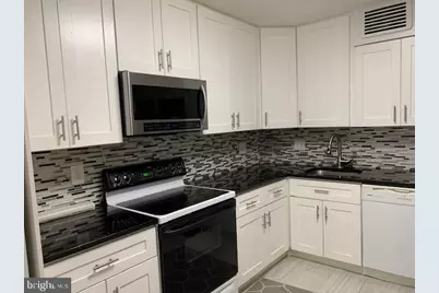 1800 Old Meadow Road #314, McLean, VA 22102 - Photo 3