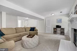 4077 Championship Ct, Annandale, VA 22003 - Photo 17
