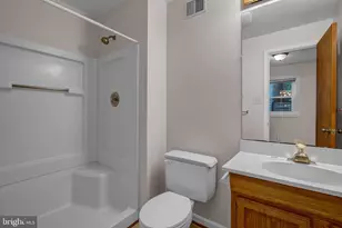 [Address not provided], Falls Church, VA 22043 - Photo 33