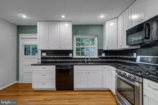 [Address not provided], Falls Church, VA 22043 - Photo 15