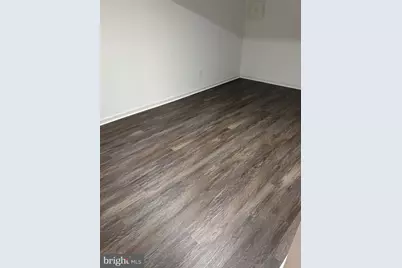 8502 Chase Glen Circle, Fairfax Station, VA 22039 - Photo 5
