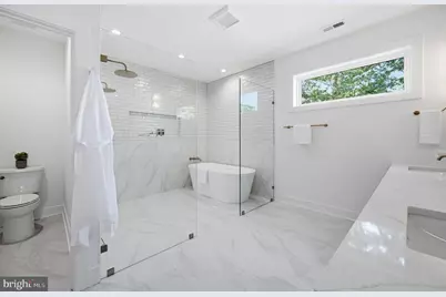 107 Yeonas Drive SE, Vienna, VA 22180 - Photo 51