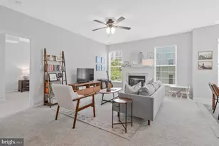 5947 Founders Hill Dr, Alexandria, VA 22310 - Photo 3