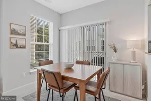 5947 Founders Hill Dr, Alexandria, VA 22310 - Photo 11