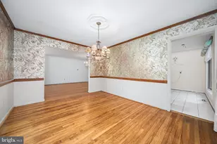 8114 Langbrook Rd, Springfield, VA 22152 - Photo 5
