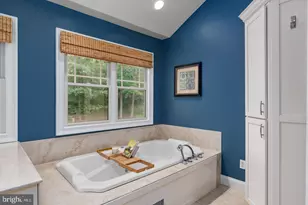 12035 Lake Newport Rd, Reston, VA 20194 - Photo 39