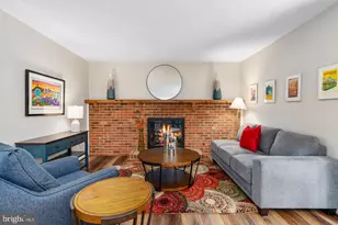 12035 Lake Newport Rd, Reston, VA 20194 - Photo 13