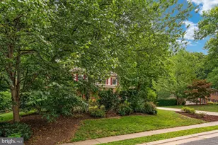 12035 Lake Newport Rd, Reston, VA 20194 - Photo 59