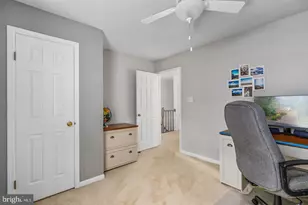 12035 Lake Newport Rd, Reston, VA 20194 - Photo 27