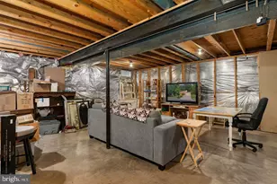 12035 Lake Newport Rd, Reston, VA 20194 - Photo 45