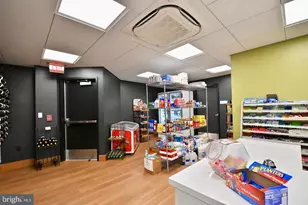 5901 Mt Eagle Dr, Alexandria, VA 22303 - Photo 25