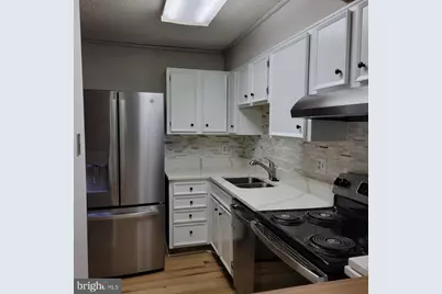 5901 Mount Eagle Drive #207, Alexandria, VA 22303 - Photo 5