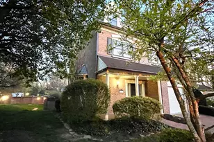 6319 Chaucer View Cir, Alexandria, VA 22304 - Photo 1
