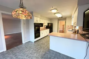 6319 Chaucer View Cir, Alexandria, VA 22304 - Photo 15