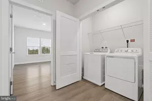 12850 Mosaic Pk Wy, Herndon, VA 20171 - Photo 15