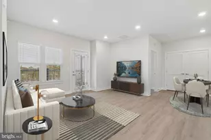 12850 Mosaic Pk Wy, Herndon, VA 20171 - Photo 9