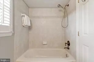 6163 Kellogg Dr, McLean, VA 22101 - Photo 33