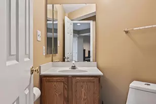 6586 Skylemar Trail, Centreville, VA 20121 - Photo 13