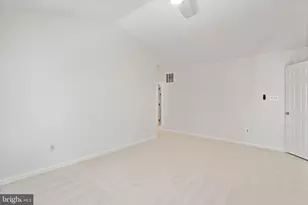 1944 Lord Fairfax Rd, Vienna, VA 22182 - Photo 27