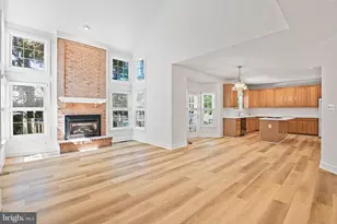 1944 Lord Fairfax Rd, Vienna, VA 22182 - Photo 9