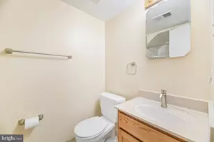 5204 Holden St, Fairfax, VA 22032 - Photo 53