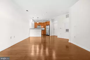 2665 Prosperity Ave, Fairfax, VA 22031 - Photo 9