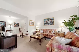1643 Parkcrest Cir, Reston, VA 20190 - Photo 7