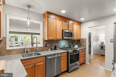8632 Kerry Lane, Springfield, VA 22152 - Photo 17