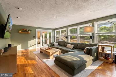 8632 Kerry Lane, Springfield, VA 22152 - Photo 11
