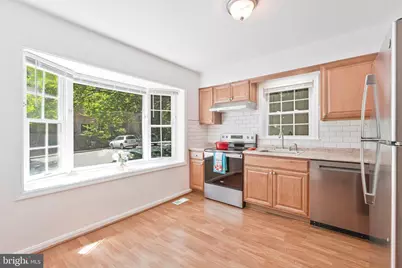 9599 Blake Park Court, Fairfax, VA 22031 - Photo 9